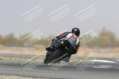 media/Mar-28-2022-Superbike Trackdays (Mon) [[b8603d0f67]]/Open Track Time/Turn 16/